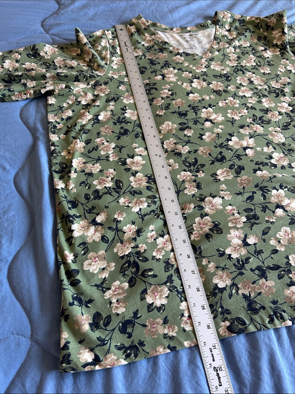 NWOT Woman Within Olive Green Floral V-Neck Tunic 3X - Picture 7 of 8